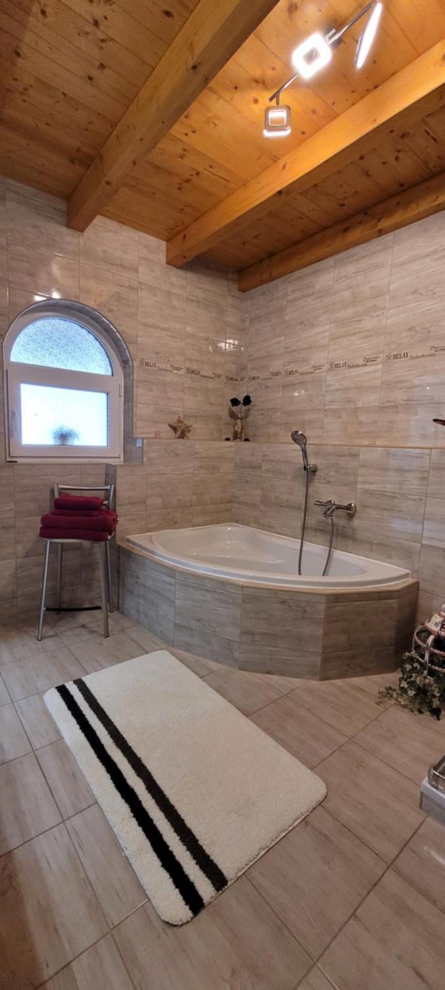 Manipura Villa Szemenyecsörnye Екстериор снимка