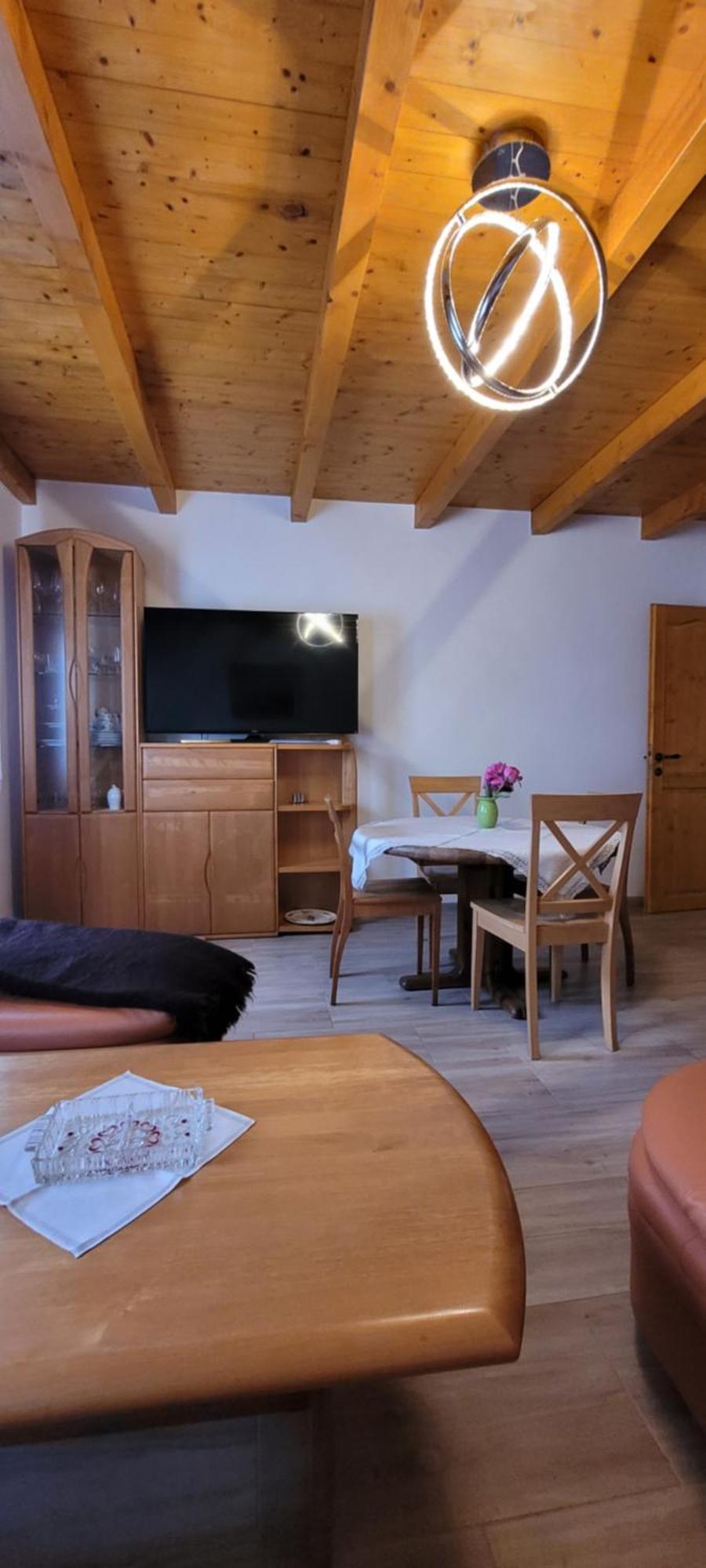 Manipura Villa Szemenyecsörnye Екстериор снимка